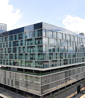 工業(yè)機(jī)器人生產(chǎn)總部